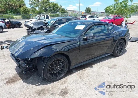 2025 Ford Mustang Ecoboost Premium Fastback z USA, uszkodzony, nr VIN 1FA6P8TH0S5103047